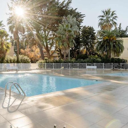 Spacious Apartment At A 5 Min Walk From The Beach Antibes Zewnętrze zdjęcie