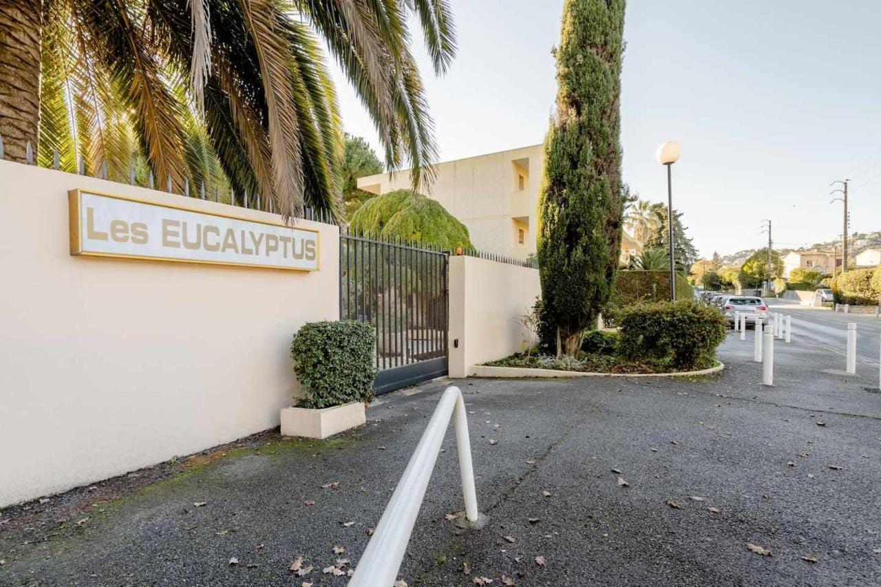 Spacious Apartment At A 5 Min Walk From The Beach Antibes Zewnętrze zdjęcie