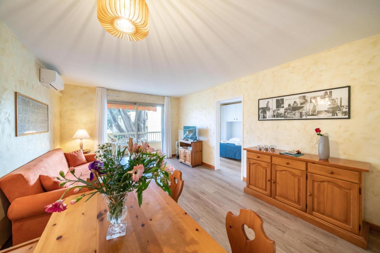 Spacious Apartment At A 5 Min Walk From The Beach Antibes Zewnętrze zdjęcie