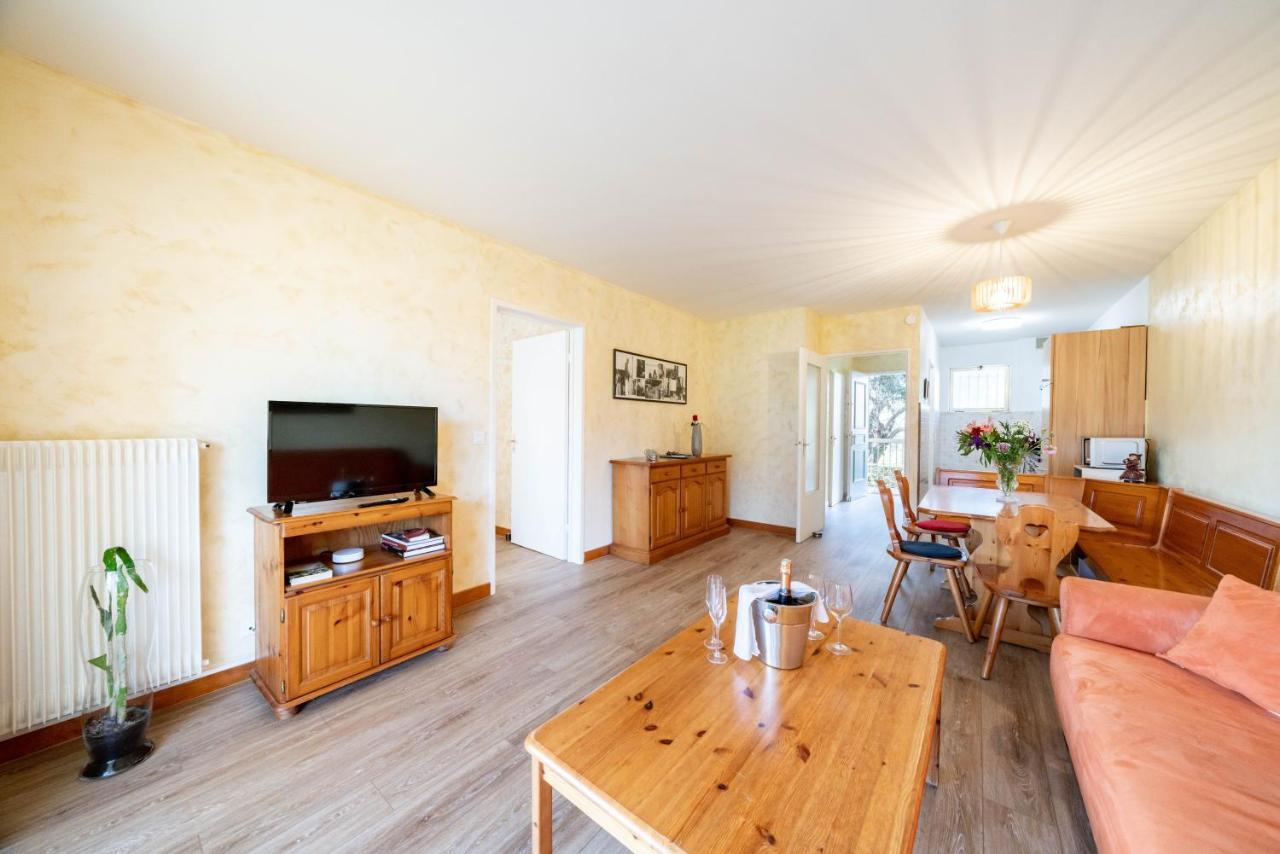 Spacious Apartment At A 5 Min Walk From The Beach Antibes Zewnętrze zdjęcie