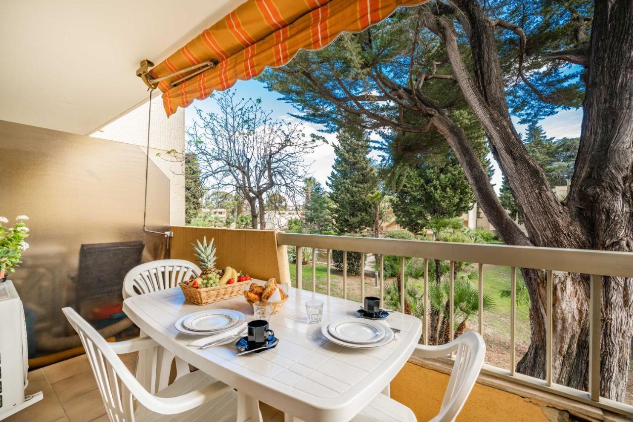 Spacious Apartment At A 5 Min Walk From The Beach Antibes Zewnętrze zdjęcie