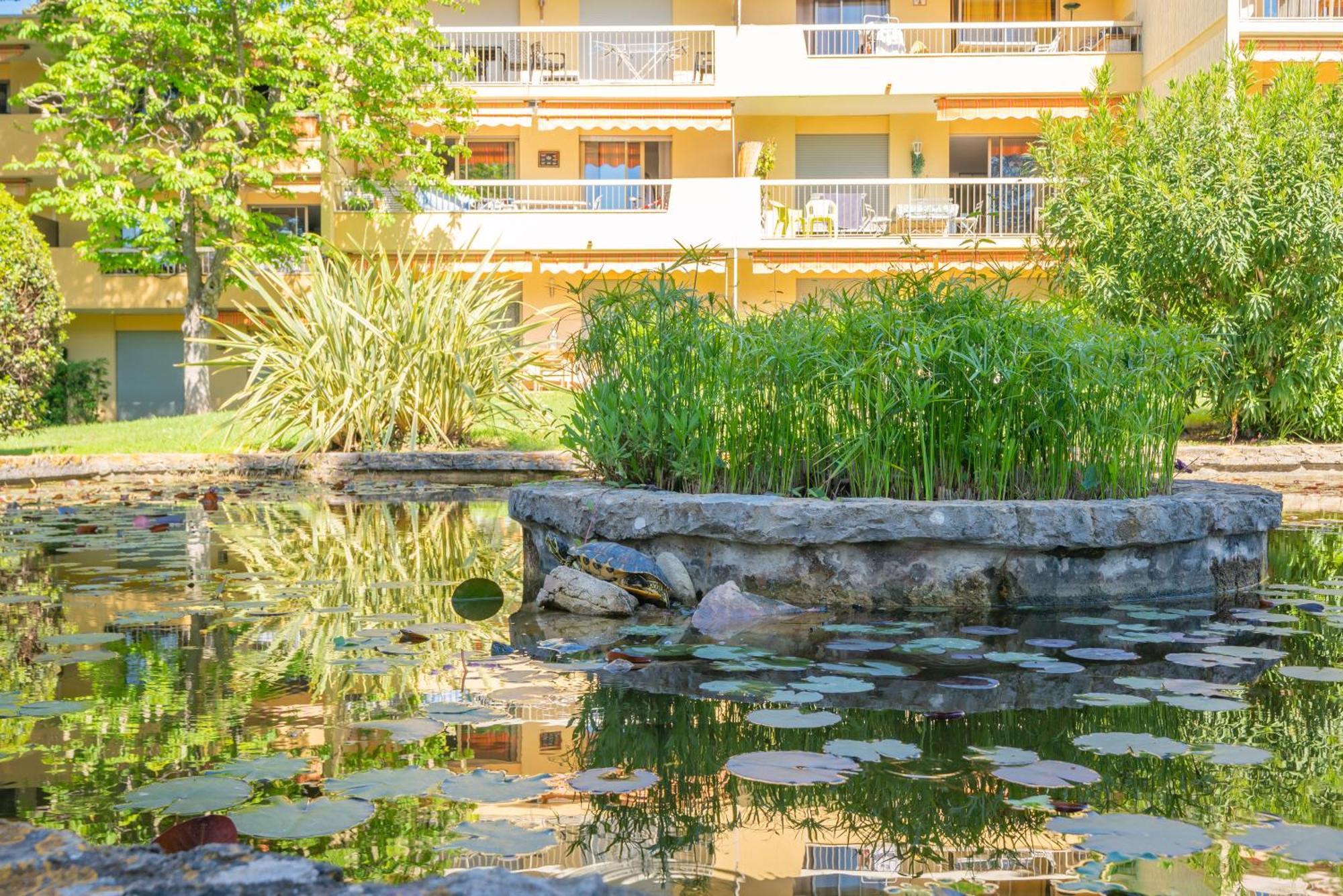 Spacious Apartment At A 5 Min Walk From The Beach Antibes Zewnętrze zdjęcie